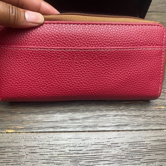 Wallet wristlet red Stone Mountain - Picture 8 of 8